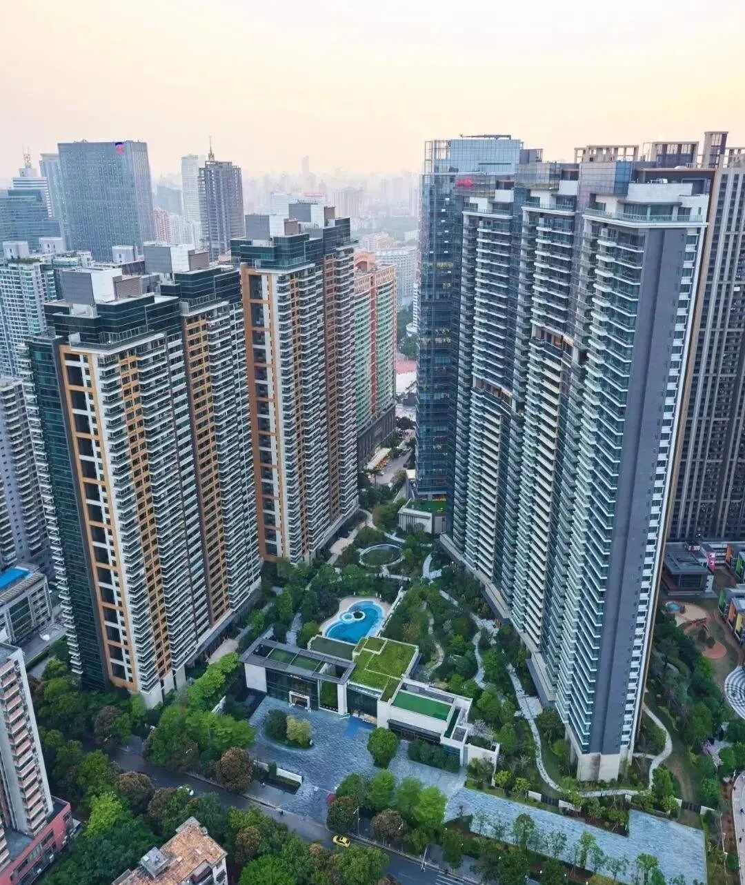 天河北二手房出售，新鸿基峻林二手房源！