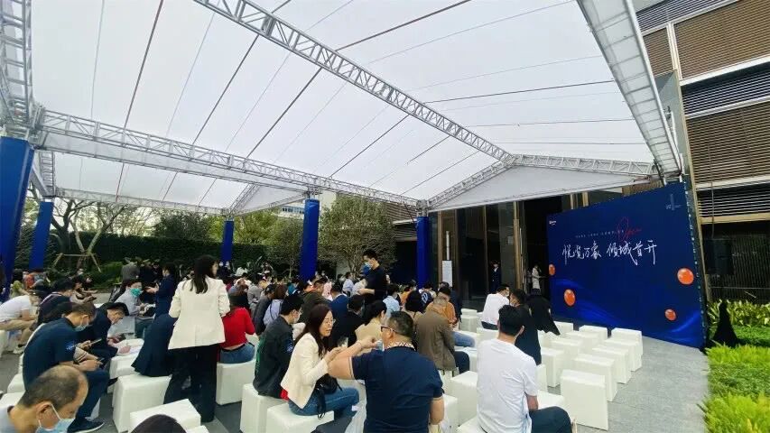 荔湾热门新盘白鹅潭悦府正式开盘！*推1-3栋！