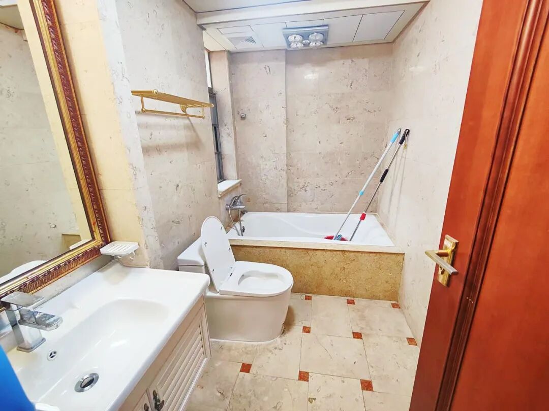 天河北二手房【银汇华庭】133平，总价1500万！