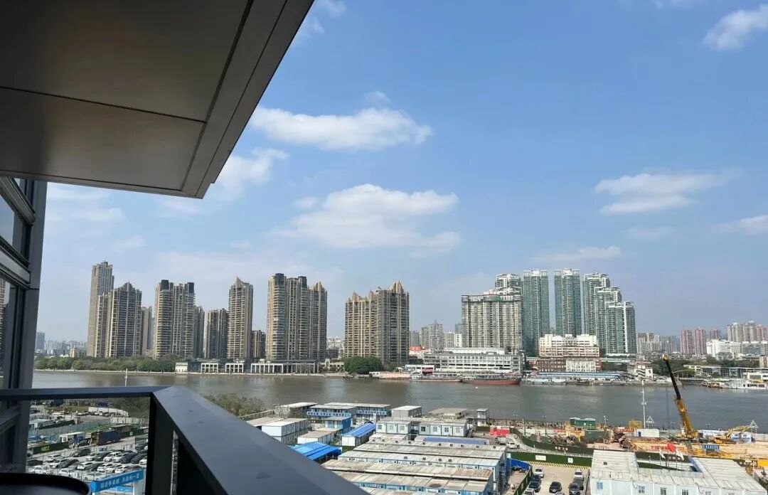 荔湾白鹅潭悦府*开，200套全部卖光了。