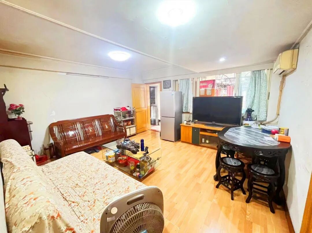 天河北二手房【龙口小区】53平，总价358万！