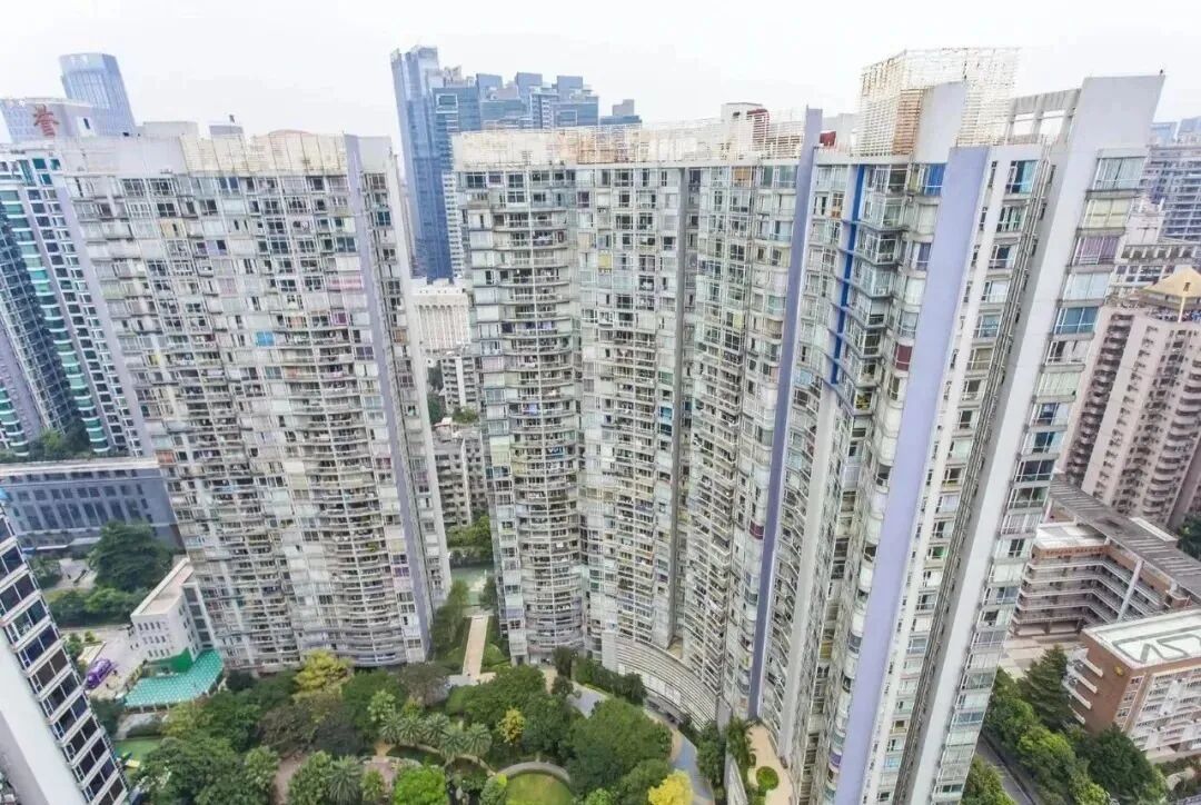 天河北二手房出售，中怡城市花园114平，1250万！