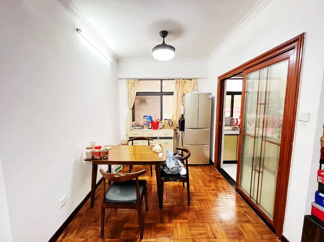 天河北总价725万三房 |  太阳广场，113平三房，花园小区、近地铁