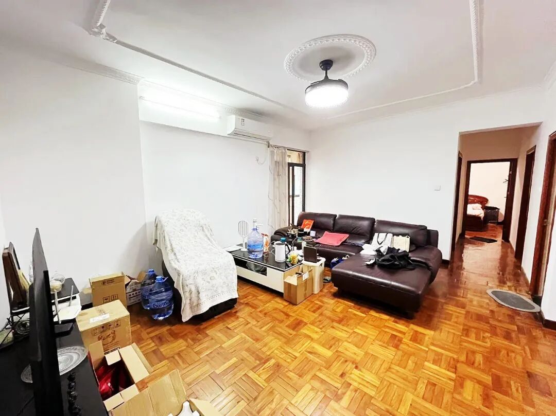 天河北总价725万三房 |  太阳广场，113平三房，花园小区、近地铁