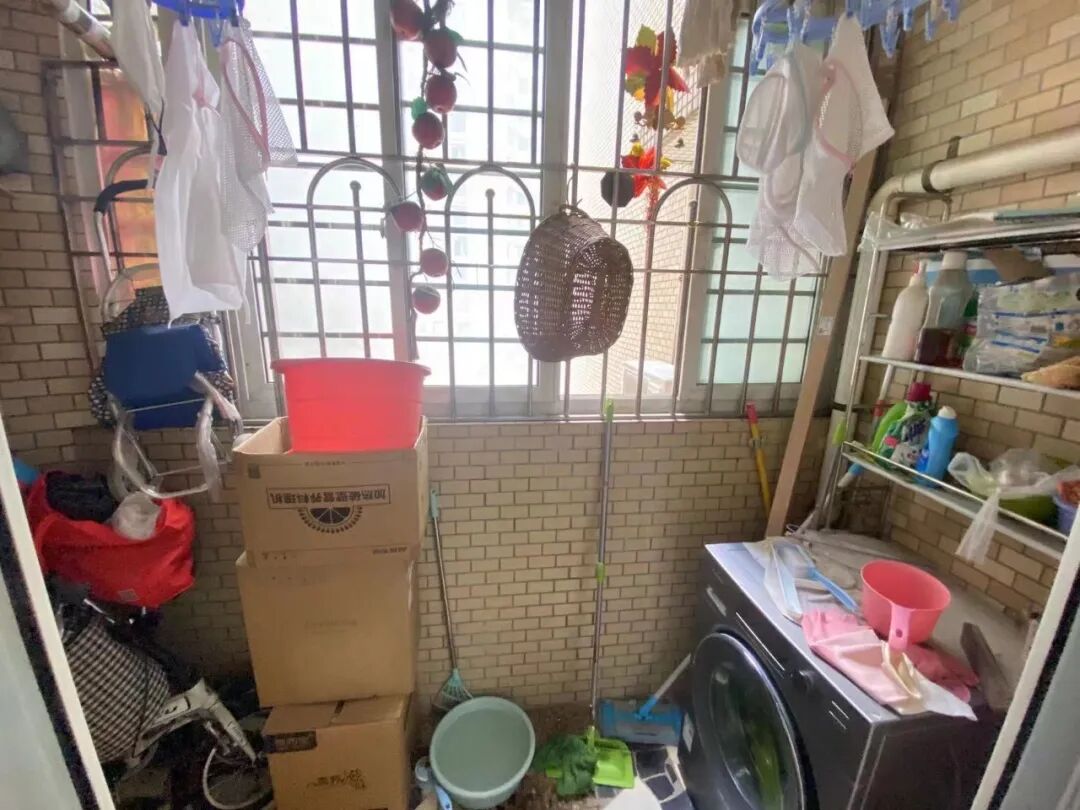 天河北总价990万两房 |  芳草园，98平大两房，双阳台、诚心出售