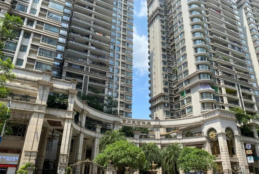 天河北二手房出售，富力天河华庭笋盘出售！