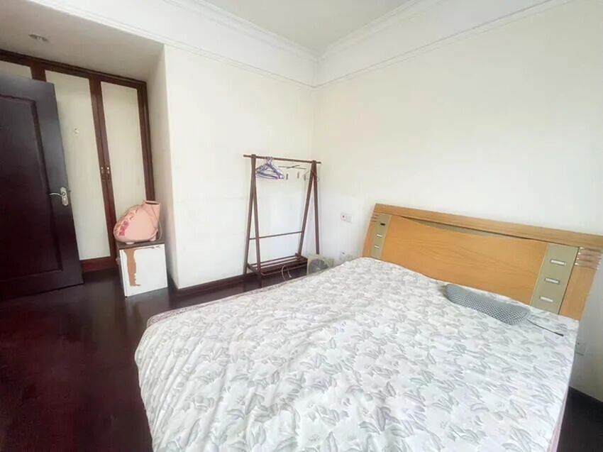 天河北总价690万 | 银汇华庭，86平两房，学位不占用、看房方便！