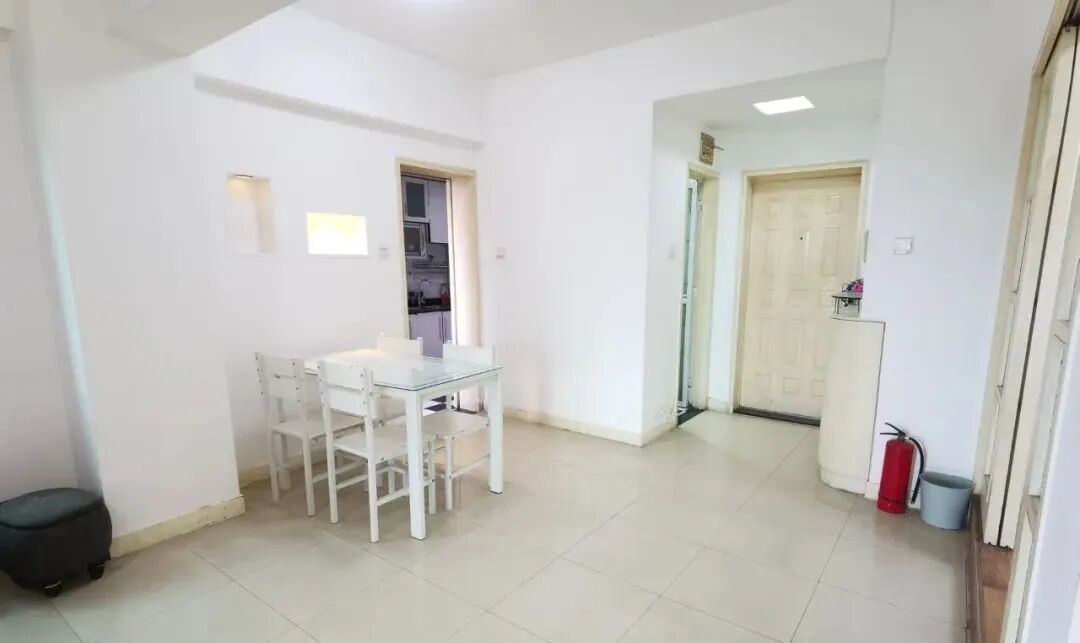 天河北二手房出售，聚龙阁97平方，580万！