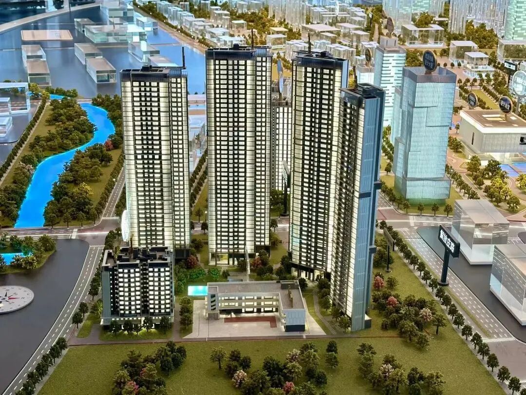 白云中海麓府值不值6.8-7.8万/平?