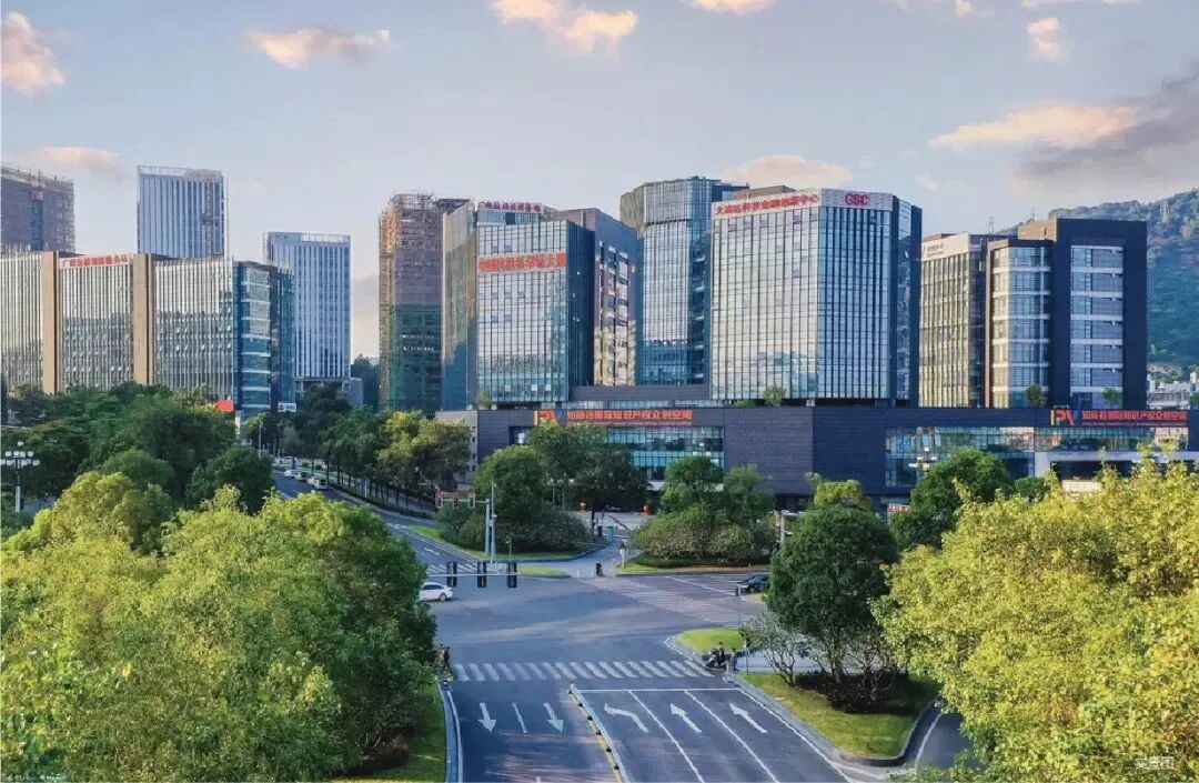 黄埔科学城星河湾萝峰明天开盘，价格有些惊喜哦！