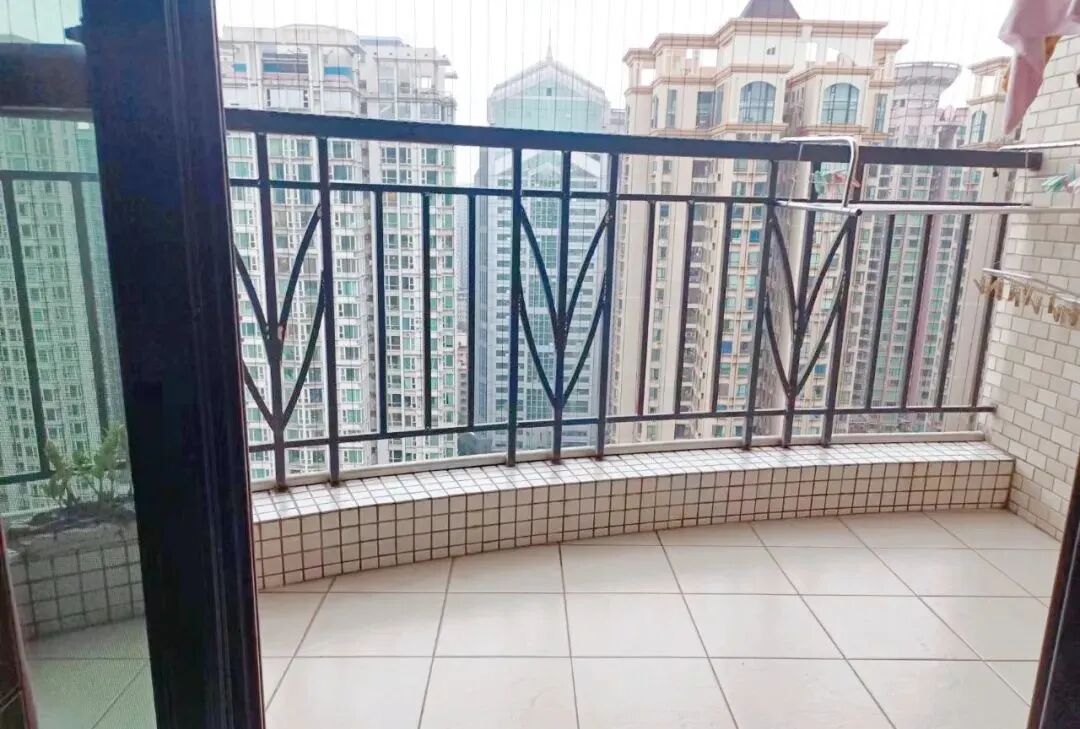 天河北二手房【芳草园】126平，总价1480万！