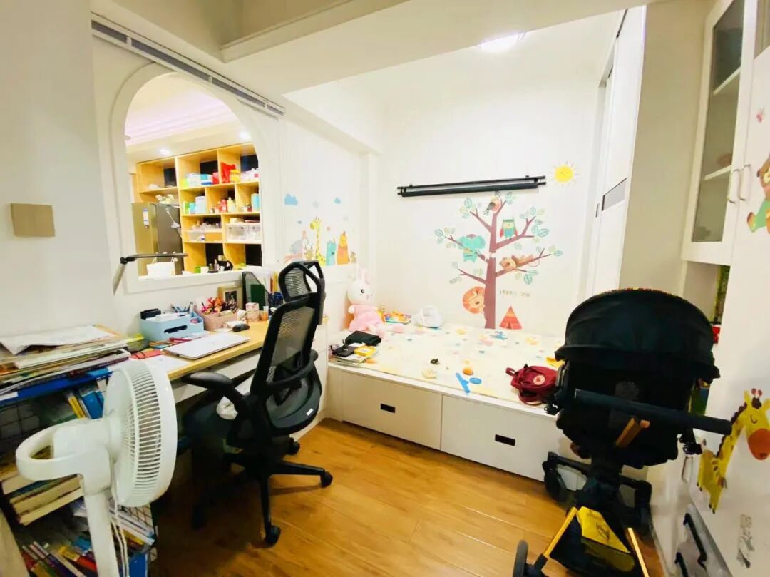 天河北二手房【鸿翔大厦】151平，总价1100万！