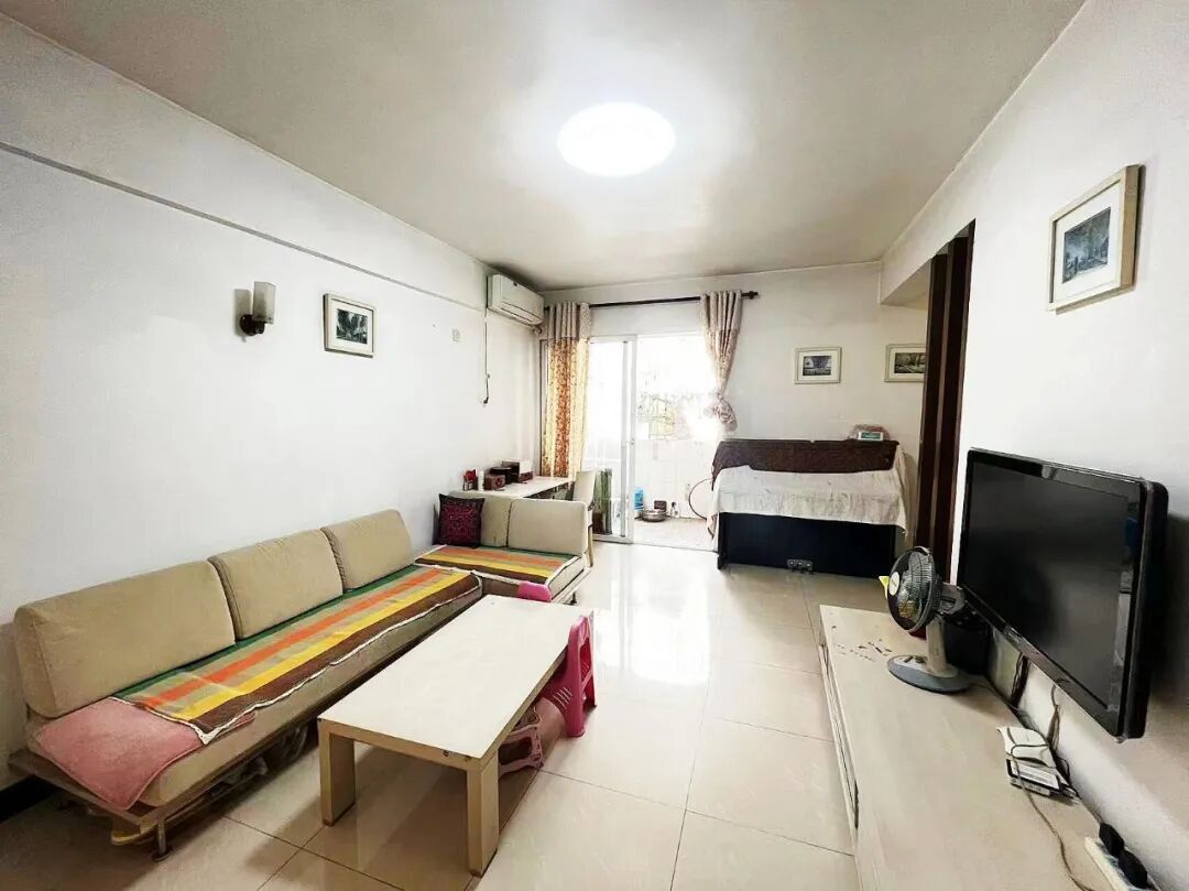 天河北总价590万 | 金田花苑，80平，厅出阳台、户型实用、业主急售！