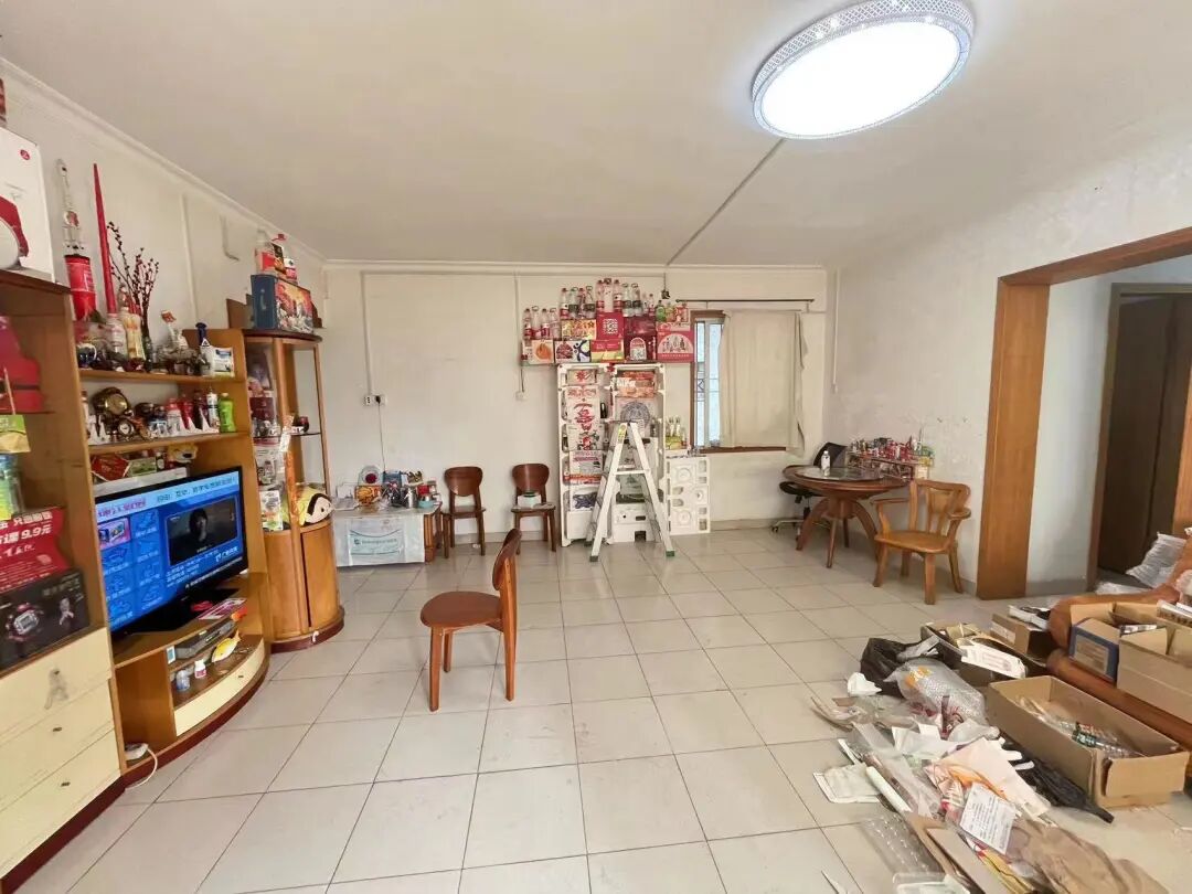 天河北总价728万 | 穗园小区，南向精装三房，106平，急售