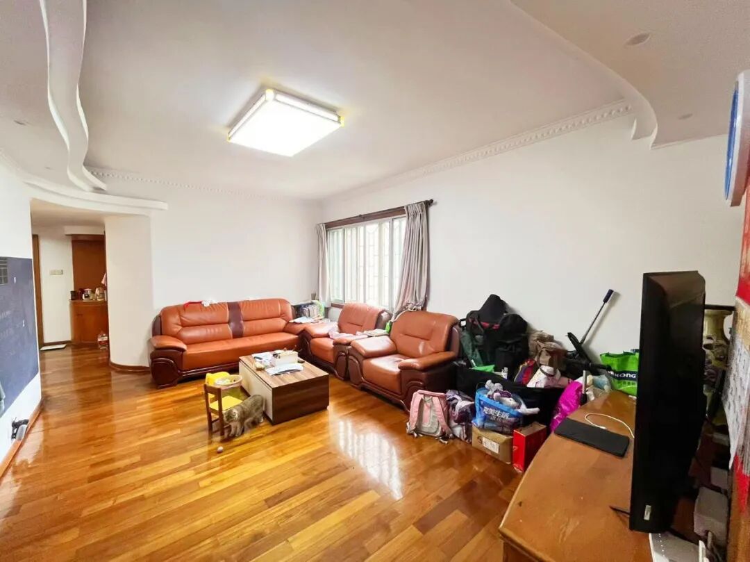 天河北总价948万 | 省府宿舍，122平，花园小区、安静南向、业主急售！