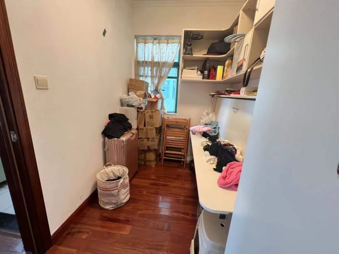 天河北总价550万两房 | 金碧翡翠华庭，74平，无抵押、诚心出售！