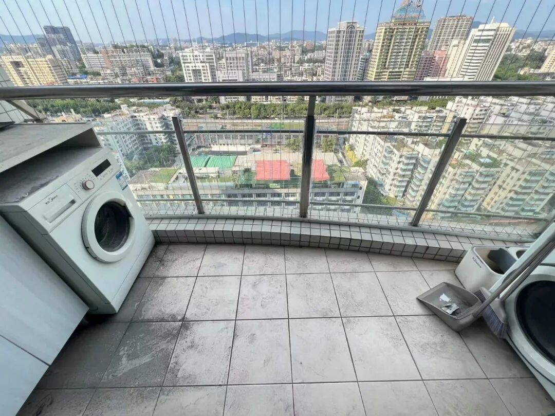 天河北总价550万两房 | 金碧翡翠华庭，74平，无抵押、诚心出售！