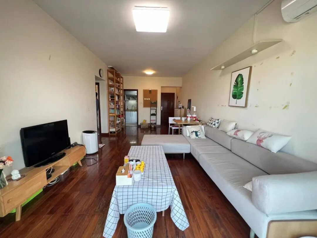 天河北总价550万两房 | 金碧翡翠华庭，74平，无抵押、诚心出售！