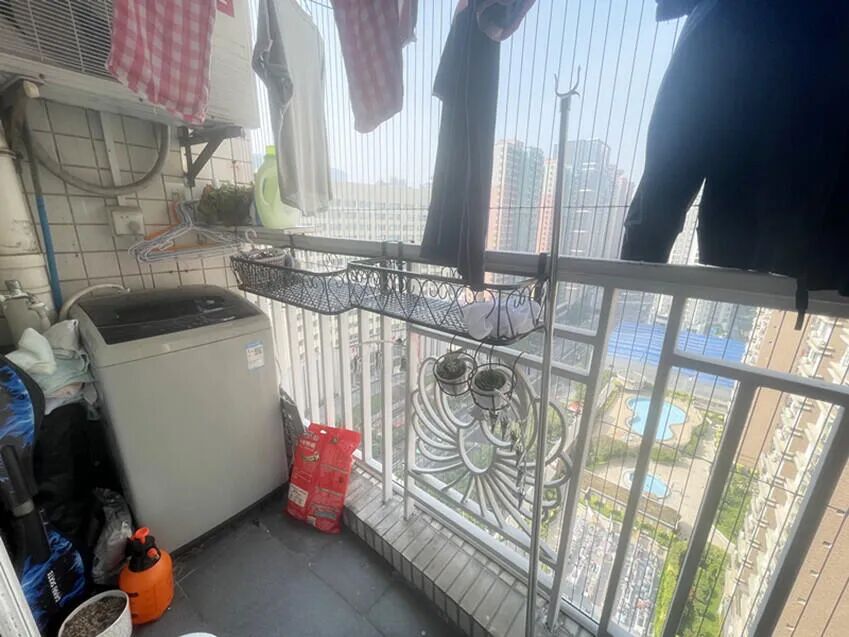 天河北总价310万 | 鸿翔大厦，42平，近地铁、业主诚心出售！