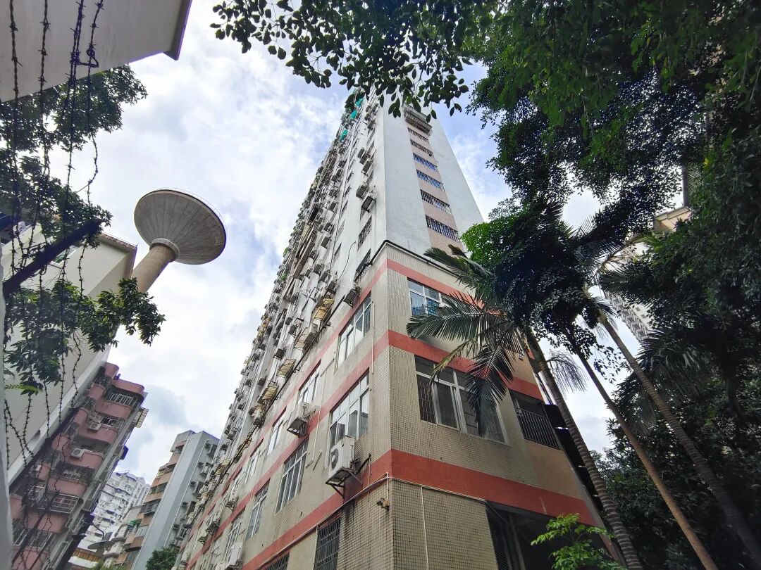 天河北二手房出售，金鼎大厦，90平，总价480万！