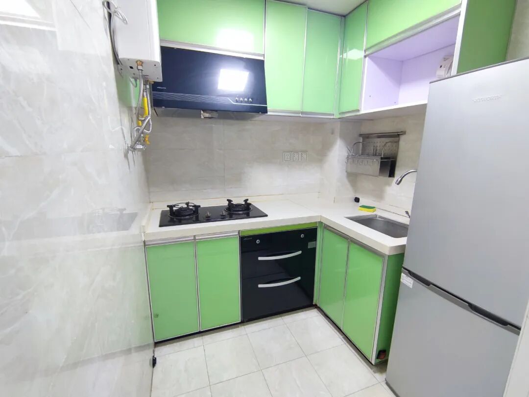 天河北龙口西小学总价350万两房| 天隆花苑，67平两房，装修保养不错