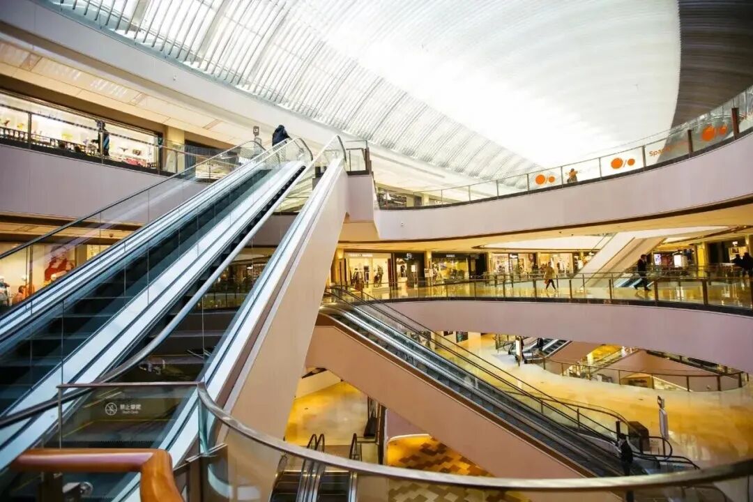 广州白云伟腾云星地铁口现房，77-127㎡二*四房！