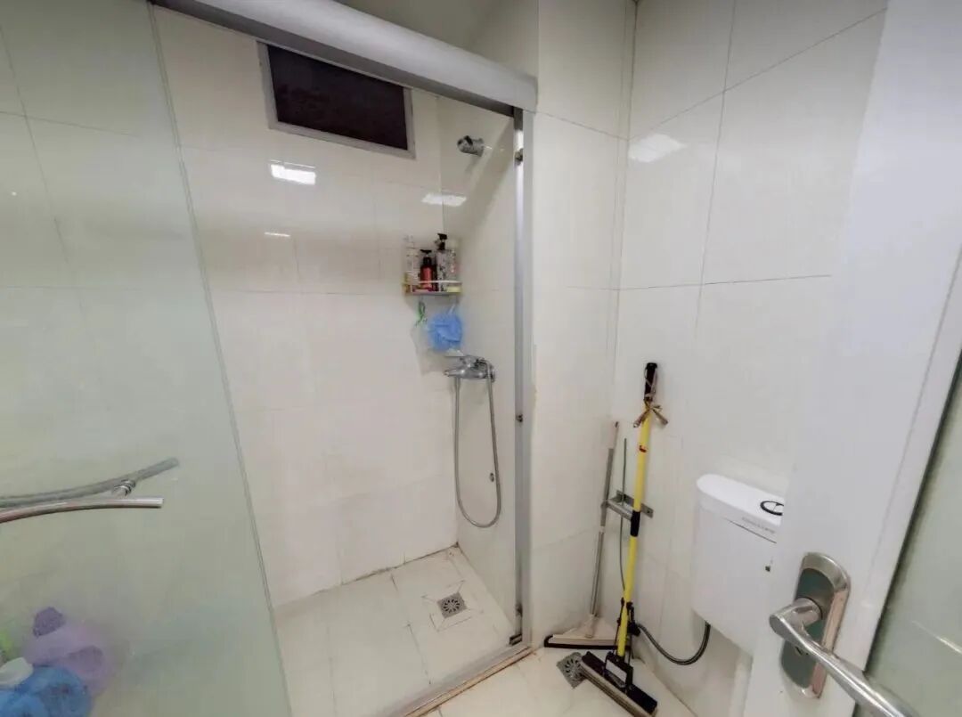 天河北二手房出售，嘉怡苑，80.8平，575万！