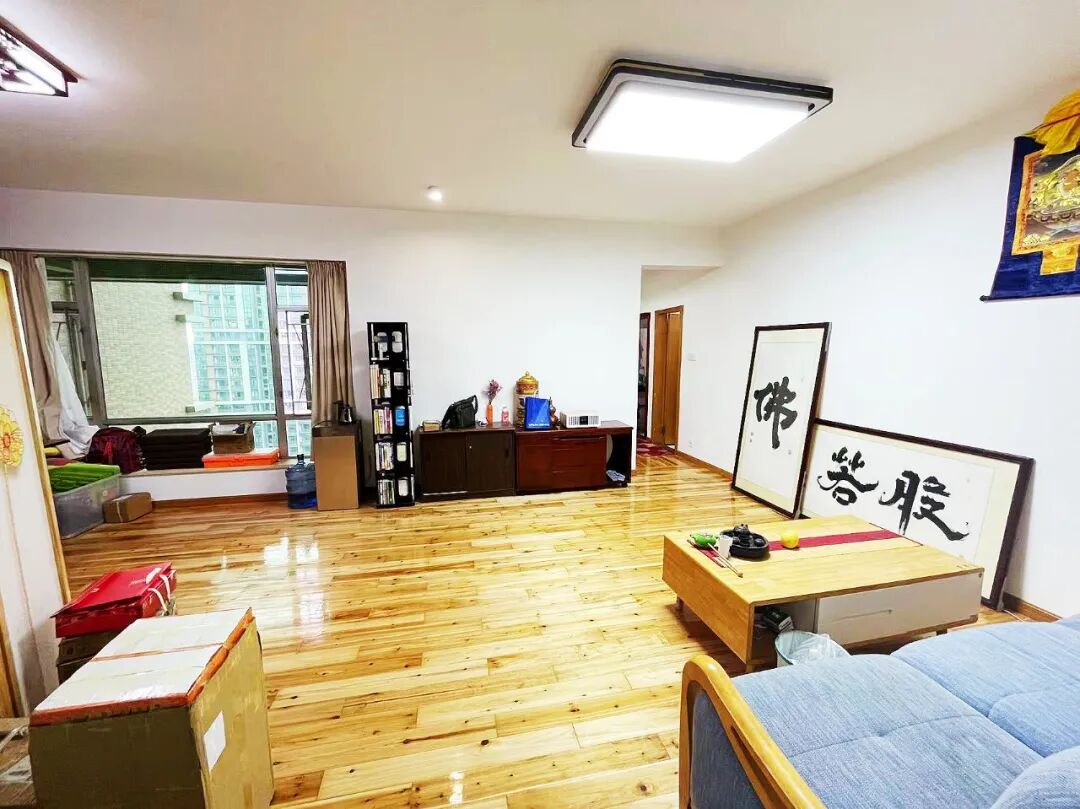 天河北总价1000万三房 |  华标广场，109平三房，花园小区、近地铁