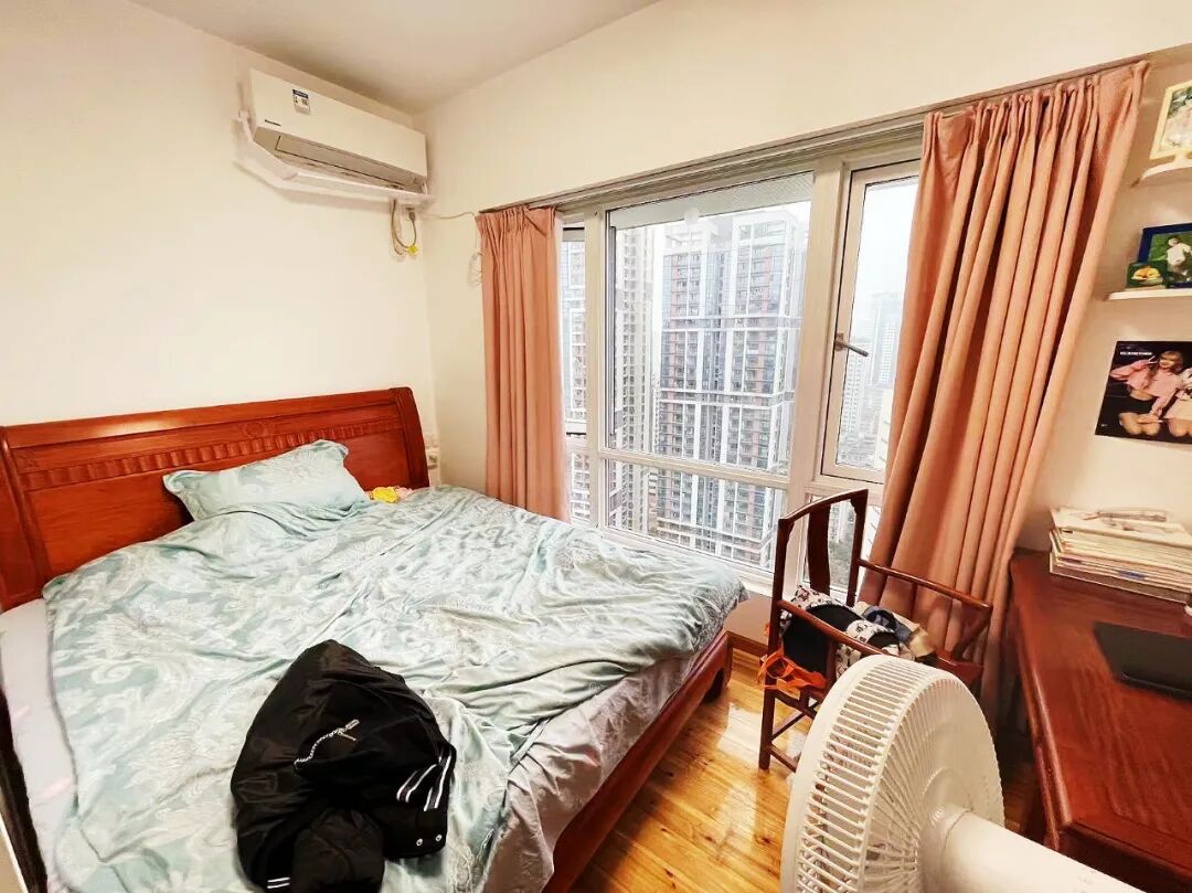 天河北总价1000万三房 |  华标广场，109平三房，花园小区、近地铁