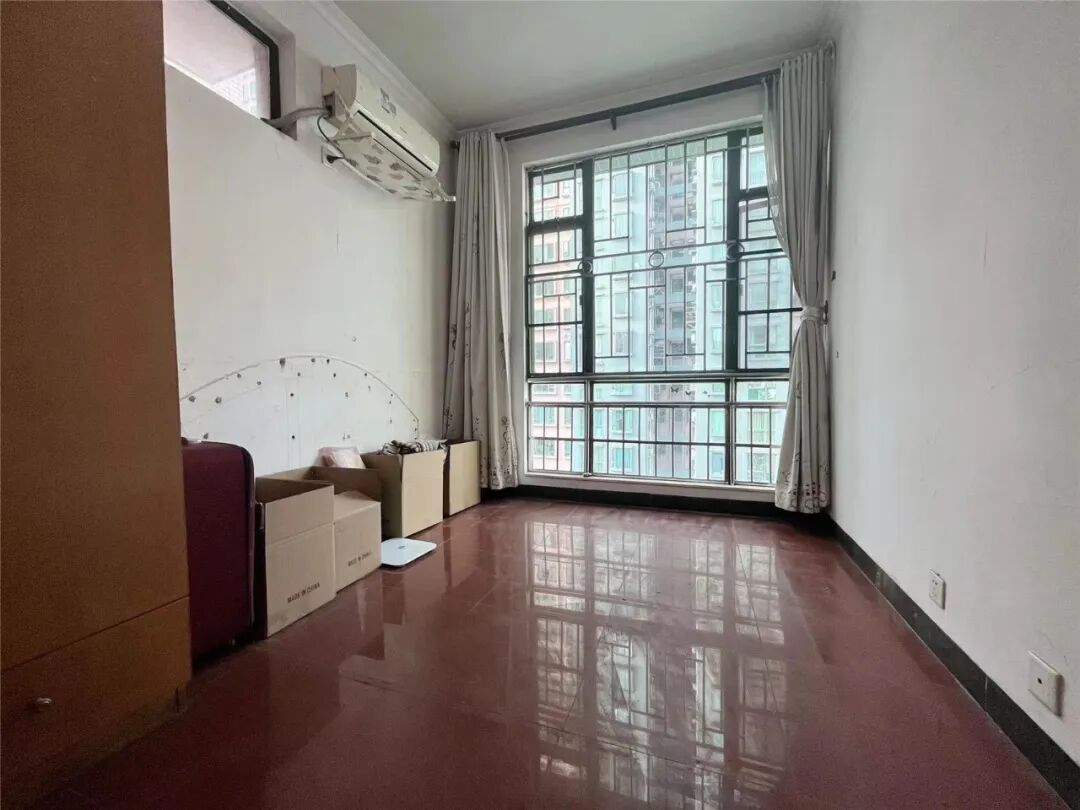 天河北二手房【金海花园】80平，总价699万！