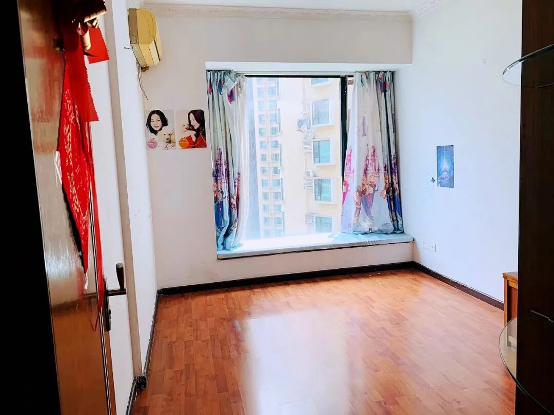 天河北总价1600万 | 芳草园，128平四房， 舒适南向，业主急售！