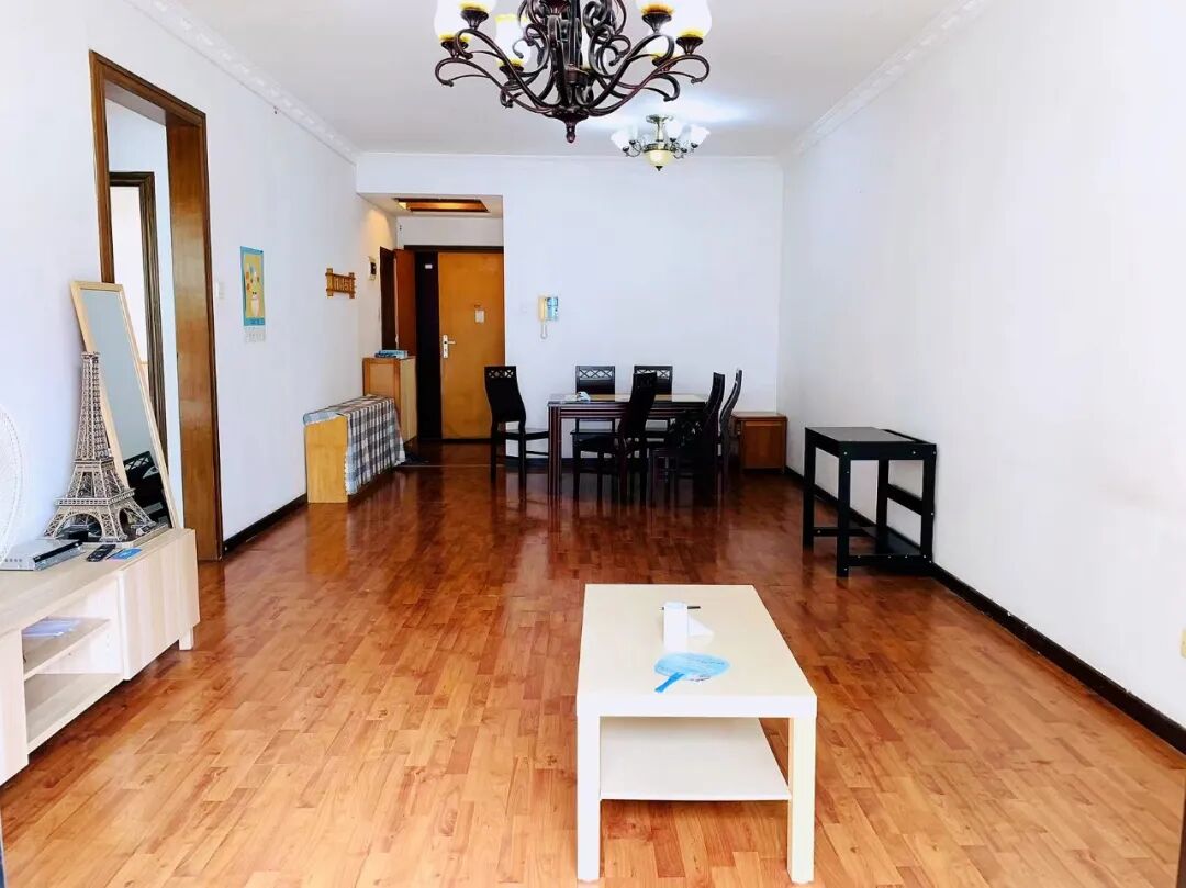 天河北总价1600万 | 芳草园，128平四房， 舒适南向，业主急售！