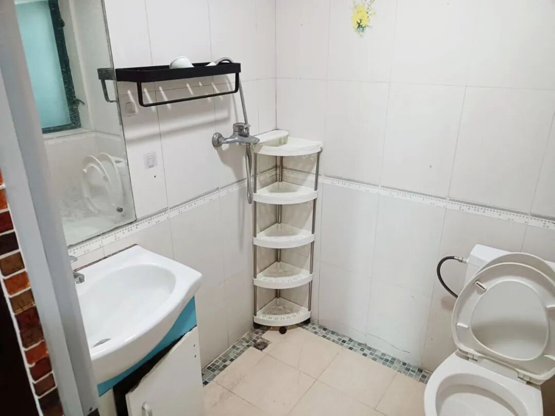 天河北总价378万 |  金碧翡翠华庭，49平，产权清晰、诚心出售！