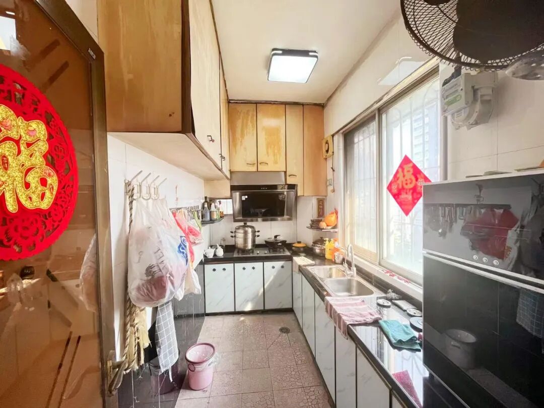 天河北二手房【嘉怡花苑】96平，总价780万！