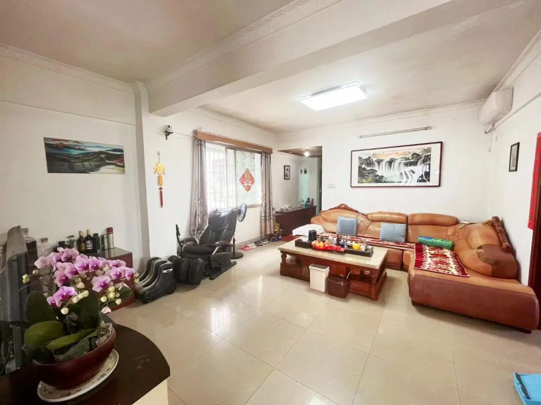 天河北二手房【嘉怡花苑】96平，总价780万！