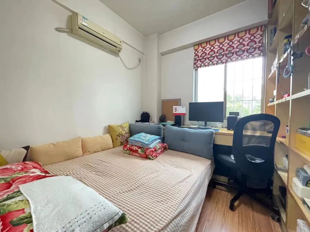 天河北总价560万三房| 金田花苑，76平三房，满五*、有学位、无贷款