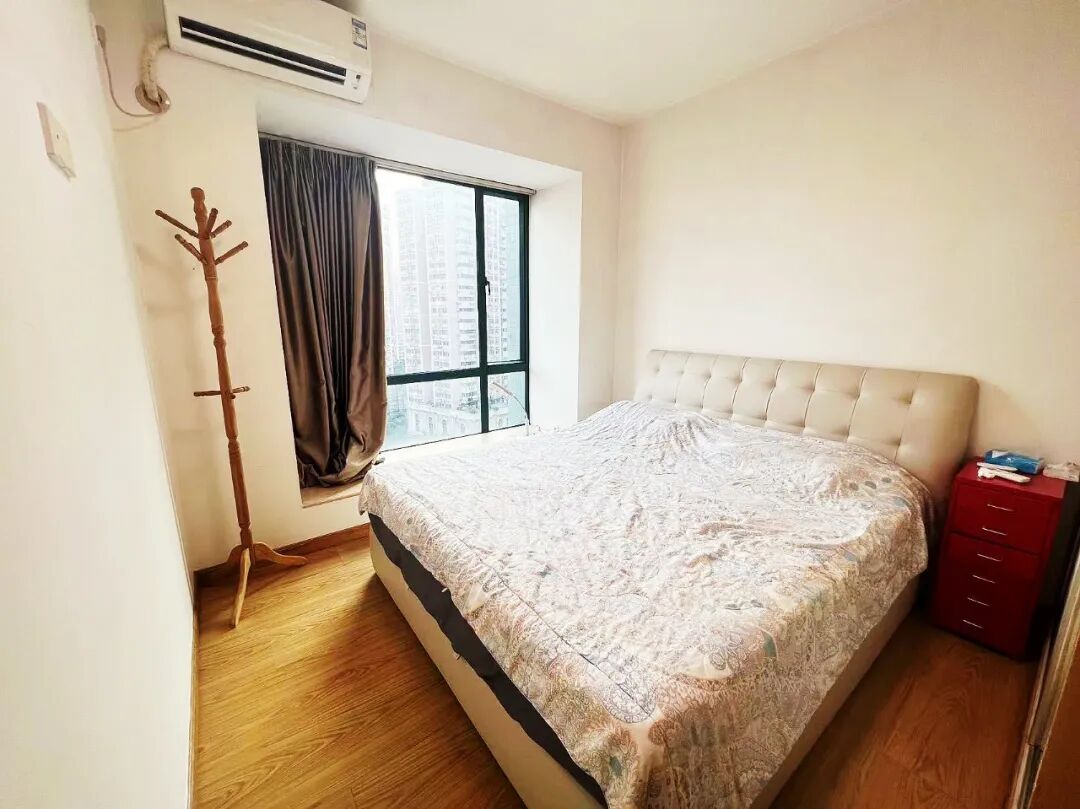 天河北总价850万 | 金碧翡翠华庭，85平大两房房，产权清晰、诚心出售！