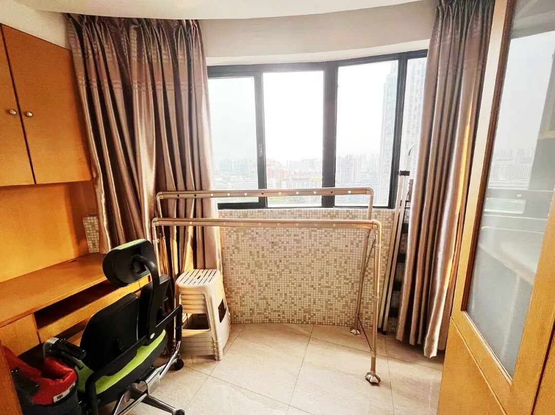 天河北总价780万 | 瑞华大厦，101平大两房房，学位不被占用，业主急售！