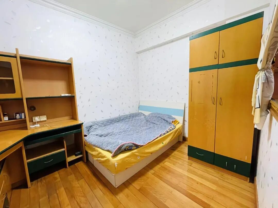 天河北总价490万 | 金田花苑，74平，过五年*、无占学位、无贷款！