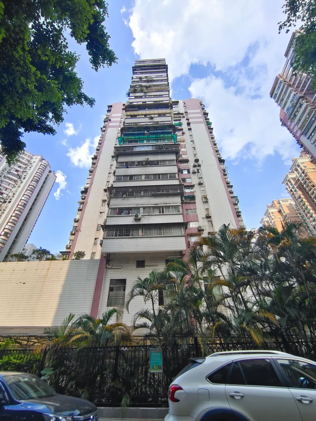 天河北总价948万 | 省府宿舍，122平，花园小区、安静南向、业主急售！