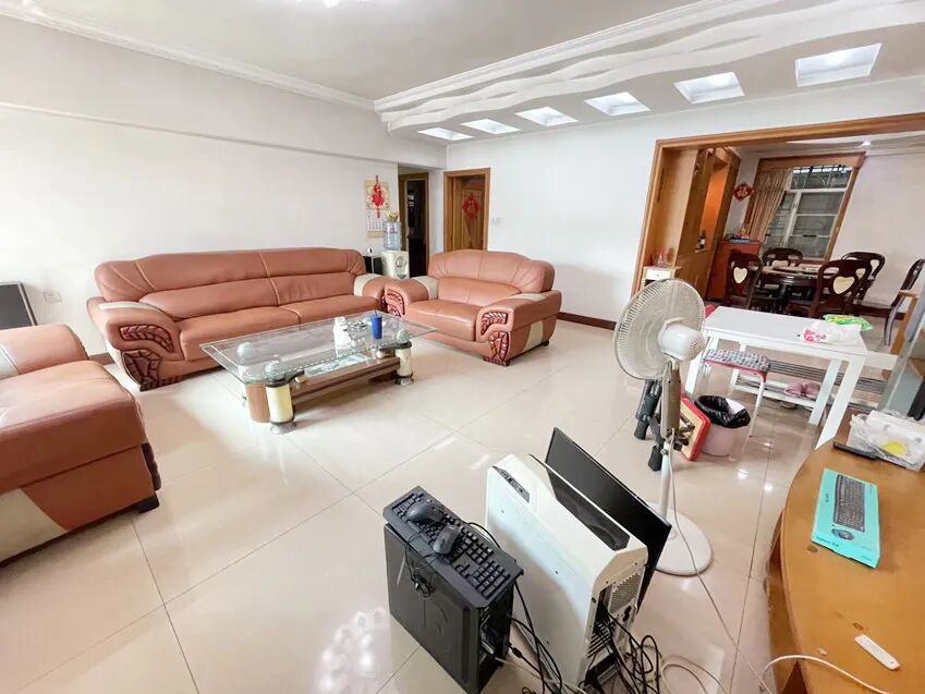 天河北总价1260万 | 华标广场，165平四房， 舒适南向，户型方正！