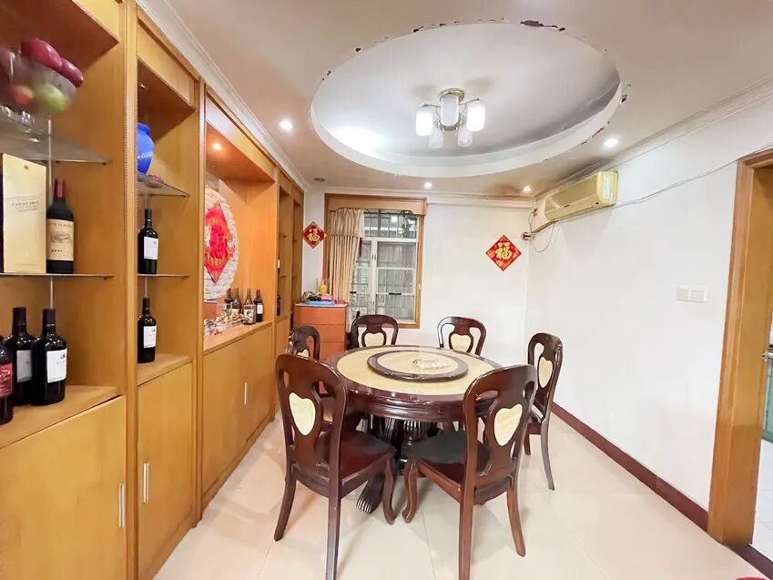 天河北总价1260万 | 华标广场，165平四房， 舒适南向，户型方正！