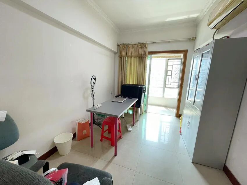 天河北总价1260万 | 华标广场，165平四房， 舒适南向，户型方正！