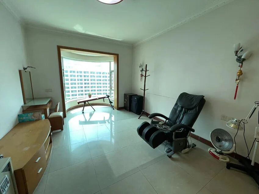 天河北总价1260万 | 华标广场，165平四房， 舒适南向，户型方正！