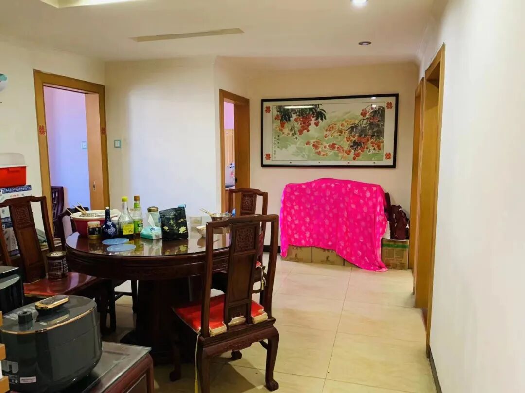 天河北总价800万四房 | 农机所研究小区，102平，过五*，无按揭，业主急售！