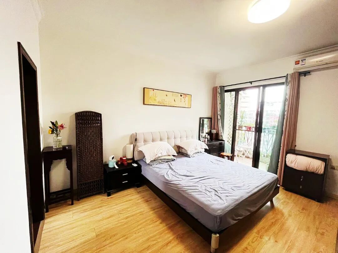 亮点好房编辑看过此房，面积为123㎡，为天河北少有闹中取静户型!