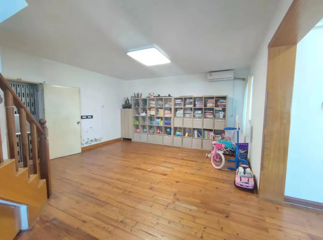 天河北总价1038万 | 太阳广场，174平四房，高层通风采光好，业主急售！