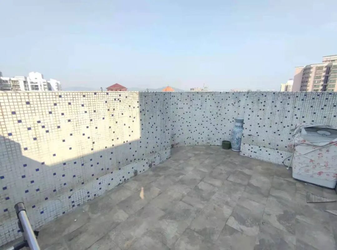 天河北总价1038万 | 太阳广场，174平四房，高层通风采光好，业主急售！