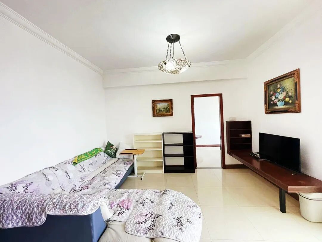 天河北总价835万 | 芳草园，83平两房，花园小区，业主急售！