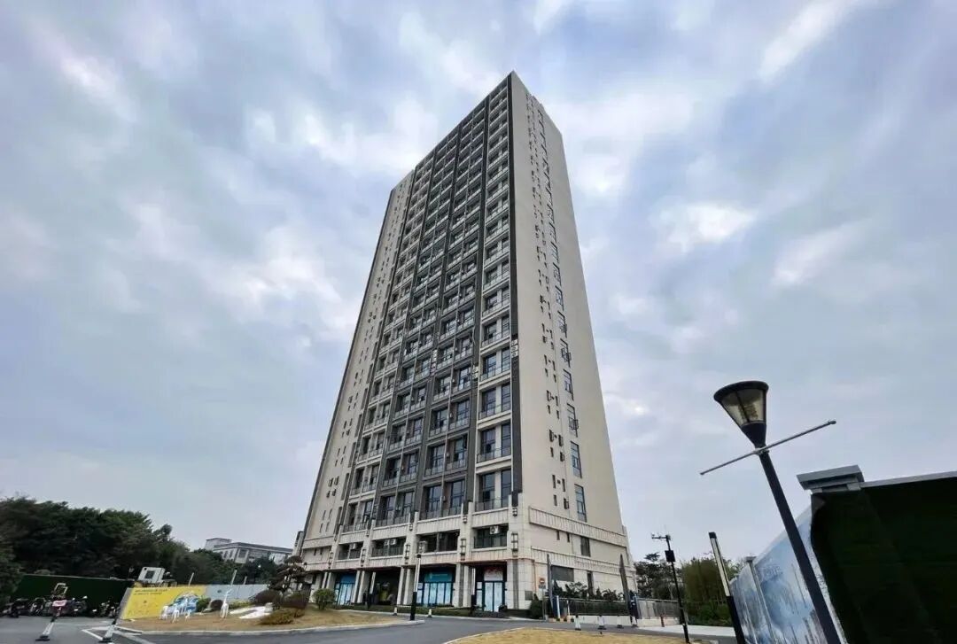 白云【一力*】公寓单价9千，周边配套怎么样？